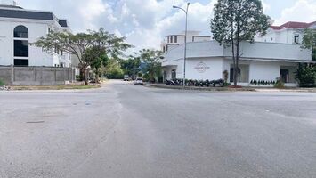 BÁN NỀN GÓC 2 MẶT TIỀN KDC MIỀN NAM LỘ GIỚI 30M , CÁI RĂNG CẦN THƠ