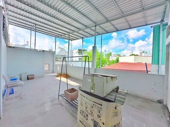 BÁN NHÀ Diện Tích RỘNG MÊNH MÔNG (Gần CHỢ XUÂN KHÁNH)
