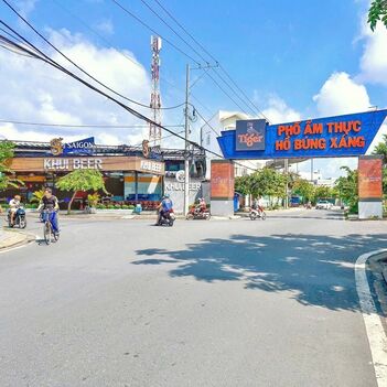 BÁN NHÀ mới đẹp, TẶNG NGUYÊN QUÁN ĐANG KD, vị trí HOT nhất Cần Thơ