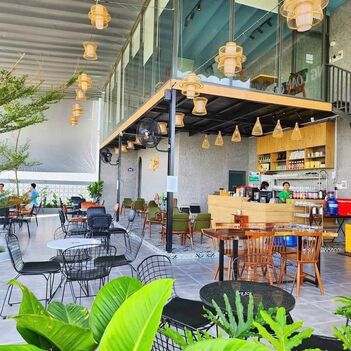 BÁN CẶP NỀN GÓC ĐẸP KDC HỒNG LOAN TẶNG QUÁN CF FULL NỘI THẤT ĐANG KINH DOANH