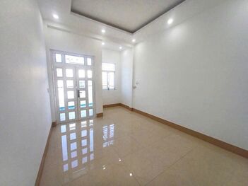 BÁN NHÀ 1T1L, mới đẹp, TRỤC CHÍNH HẺM THÔNG, xe hơi tới nhà luôn