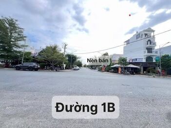 Bán GẤP Nền - MẶT TIỀN - vị trí đẹp✔Đối diện cổng trường Trần Hoàng Na