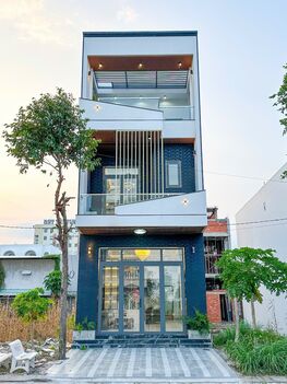 BÁN NHÀ 1T2L đúc mới, HIỆN ĐẠI Nội Thất TUYỆT ĐẸP, sổ Hồng hoàn chỉnh