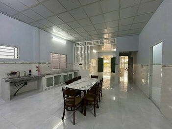 BÁN NHÀ MẶT TIỀN BỜ KÈ RẠCH CÁI SƠN  NHÀ TRỆT RỘNG RÃI, SÂN ĐẬU Ô TÔ, P. AN BÌNH, TP. CẦN THƠ