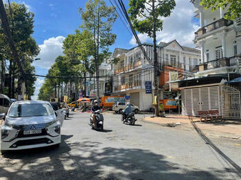 Nhà 2 lầu mặt tiền Nguyễn Hiền KDC 91B, Ninh Kiều, Cần Thơ - 9.5 tỷ