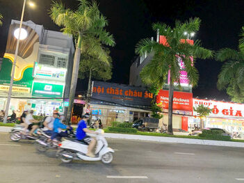 BÁN NHÀ 4 LẦU MẶT TIỀN ĐƯỜNG 3/2 – TRUNG TÂM NINH KIỀU, CẦN THƠ