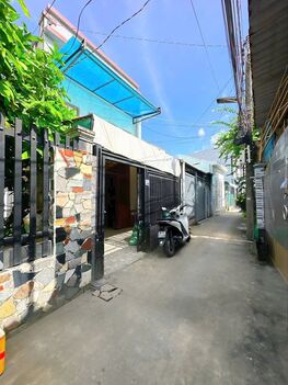 Bán Nhà Lầu Lửng, Hẻm Sạch Sẽ, Gần Siêu Thị (Hẻm 28 Mậu Thân, Gần Siêu Thị Lotte)