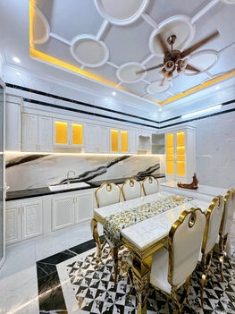 BÁN NHÀ MẶT TIỀN XUÂN THUỶ  KDC HỒNG PHÁT, AN BÌNH, CẦN THƠ  NHÀ LẦU CAO CẤP FULL NỘI THẤT, GIÁ TỐT