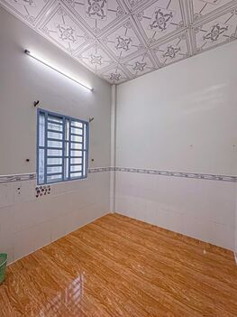 BÁN NHÀ Cấp 4, Hẻm 120 Hoàng Quốc Việt️, Hẻm Rộng Rãi, Gần Bánh Xèo 7 TỚI
