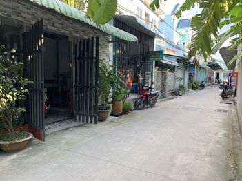 Bán nhà hẻm hoàng quốc việt gần trường tiểu học an bình giá 2,8 tỷ