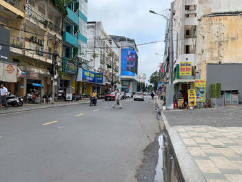 ĐẤT MẶT TIỀN PHAN ĐÌNH PHÙNG (ĐOẠN TỪ VÕ VĂN TẦN ĐẾN ĐẠI LỘ HOÀ BÌNH); NINH KIỀU, CẦN THƠ