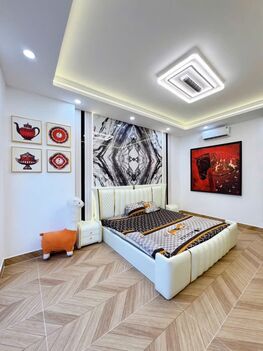 Bán nhà 1T3L đúc, FULL NỘI THẤT - MẶT TIỀN. Vừa ở vừa KDoanh, VPCTy, Spa,…  Mặt Tiền Nguyễn Văn Trỗi