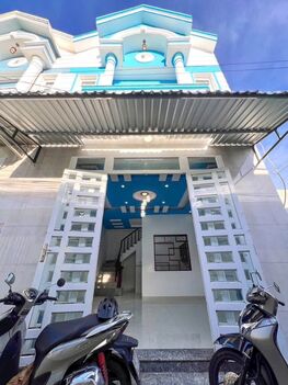BÁN NHÀ 1T1L đúc, mới đẹp - HOÀN CÔNG đầy đủ (Nằm kế ĐẠI HỌC CÔNG NGHỆ CT)