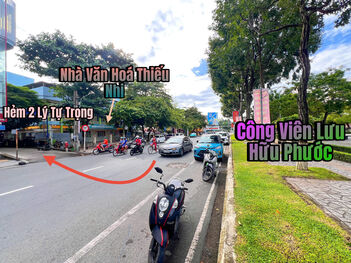 Bán nhà lầu đúc 4 phòng ngủ gần công viên lưu hữu phước giá 2,59 tỷ