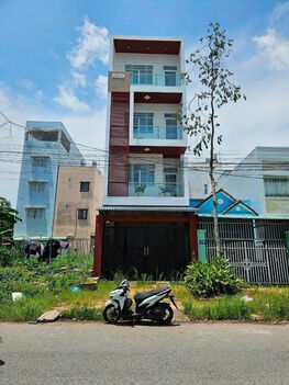 Cho thuê nhà mặt tiền xuân hồng đối diện bệnh viện nhi giá 17 triệu