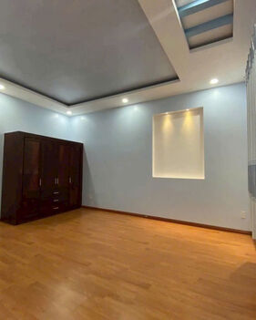 Cho thuê nhà mặt tiền xuân hồng đối diện bệnh viện nhi giá 17 triệu