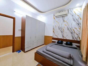 Bán nhà 1T1L, MỚI ĐẸP - NẰM NGAY khu PHỐ ẨM THỰC (Cách mặt tiền Bờ hồ chỉ 15m)