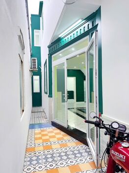 BÁN NHÀ 1T1L, DIỆN TÍCH LỚN - Đầu Hẻm 233 NVCừ (Hẻm gần trường ĐH Công Nghệ - Kỹ Thuật)