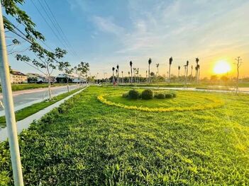 Bán nhà phố 1 trệt 1 lầu - 162m2 - mặt tiền đường B