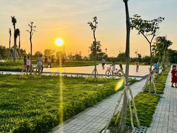 Bán nhà phố 1 trệt 1 lầu - 162m2 - mặt tiền đường B