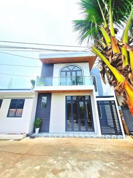 BÁN NHÀ 1T1L, mới đẹp, TẶNG FULL NỘI THẤT. Tặng kèm MT Bờ Sông đã kè kiên cố