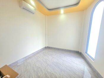 BÁN NHÀ 1T1L, mới đẹp, TẶNG FULL NỘI THẤT. Tặng kèm MT Bờ Sông đã kè kiên cố
