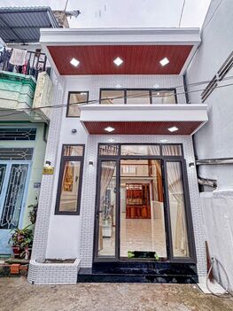 Bán nhà 1TRỆT 1LỬNG, 3 PHÒNG NGỦ, Gần VINCOM HÙNG VƯƠNG