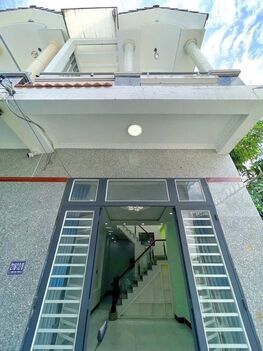 BÁN NHÀ 1T1L, Ngay TRUNG TÂM - Gần ĐHCT, NHÀ RỘNG ĐẸP - HOÀN CÔNG