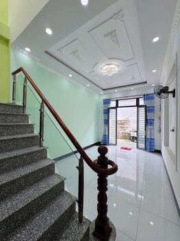 BÁN NHÀ 1T1L, Ngay TRUNG TÂM - Gần ĐHCT, NHÀ RỘNG ĐẸP - HOÀN CÔNG