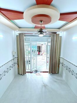 BÁN NHÀ 1T2L đúc, Mặt Tiền, gần sát chợ An Khánh (Cách trường ĐHYD Cần Thơ chỉ 300m)