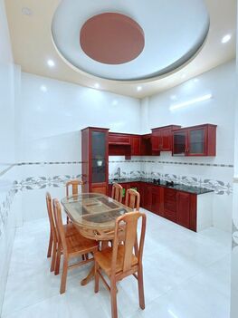 BÁN NHÀ 1T2L đúc, Mặt Tiền, gần sát chợ An Khánh (Cách trường ĐHYD Cần Thơ chỉ 300m)