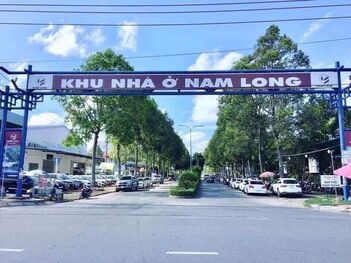 Bán nhà 1T2L đúc, Mặt Tiền (kdc Nam Long 1). Ngay sau lưng Trường THPT Việt - Hoa