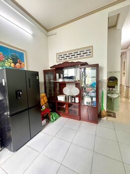 Bán nhà 1T2L đúc, Mặt Tiền (kdc Nam Long 1). Ngay sau lưng Trường THPT Việt - Hoa