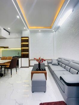 BÁN NHÀ 1T2L đúc mới, MẶT TIỀN (PHẠM HỮU LẦU). Vị trí đẹp vừa ở, KDoanh, VPCTy,...