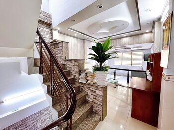 CHO THUÊ nguyên căn Nhà 1T1L, Mặt Tiền 79 Trần Phú, tiện KDoanh, buôn bán, VPCTy, Spa,....
