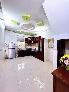 CHO THUÊ nguyên căn Nhà 1T1L, Mặt Tiền 79 Trần Phú, tiện KDoanh, buôn bán, VPCTy, Spa,....