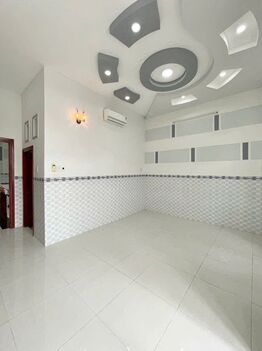CHO THUÊ nguyên căn 1T1L, KDC GẦN CHỢ BÀ BỘ (Giá thuê: 10 TRIỆU/tháng)
