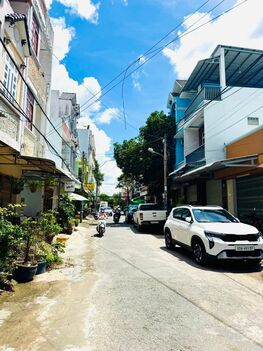 BÁN Nhà 2Lầu đúc, Mới đẹp + Full Nội Thất sang trọng (Mặt tiền - KDC 91B), vị trí đẹp