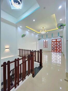 BÁN NHÀ 1T1L đúc - MẶT TIỀN, VỊ TRÍ ĐẸP - nằm gần trường ĐHCN Cần Thơ