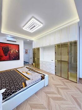 Bán nhà 1T3L đúc, FULL NỘI THẤT - MẶT TIỀN. Vừa ở vừa KDoanh, VPCTy, Spa,…