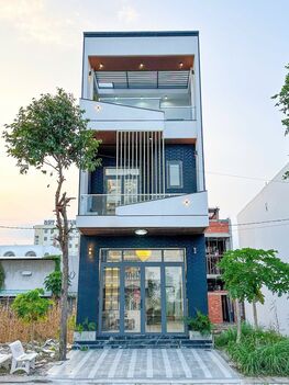 BÁN NHÀ 1T2L đúc mới, HIỆN ĐẠI Nội Thất TUYỆT ĐẸP, sổ Hồng hoàn chỉnh