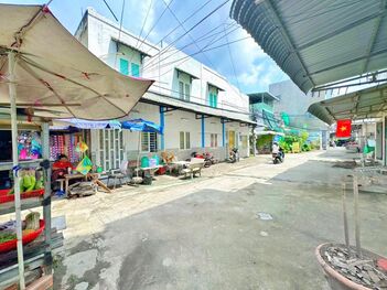 NHÀ 1T1L - GÓC 2 MẶT TIỀN Hẻm ( vừa ở & KDoanh dc). Vị trí rất sáng sủa, gần & đẹp