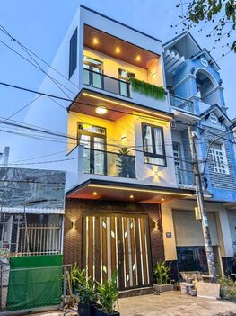 BÁN Nhà 2Lầu đúc, Mới đẹp + Full Nội Thất sang trọng (Mặt tiền - KDC 91B, vị trí đẹp)