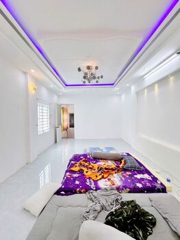 NHÀ 1T1L - GÓC 2 MẶT TIỀN Hẻm ( vừa ở & KDoanh dc). Vị trí rất sáng sủa, gần & đẹp