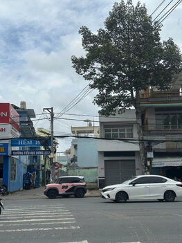 Bán nhà góc 2 mặt tiền đường 3 tháng 2 diện tích lớn, Ninh Kiều, Cần thơ