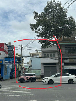 Bán nhà góc 2 mặt tiền đường 3 tháng 2 diện tích lớn, Ninh Kiều, Cần thơ