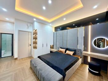 NHÀ 2 LẦU - MỚI HOÀN THIỆN - TẶNG FULL NỘI THẤT CAO CẤP. Mặt Tiền, sổ hoàn công đầy đủ