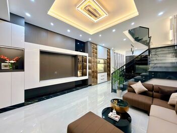 NHÀ 2 LẦU - MỚI HOÀN THIỆN - TẶNG FULL NỘI THẤT CAO CẤP. Mặt Tiền, sổ hoàn công đầy đủ