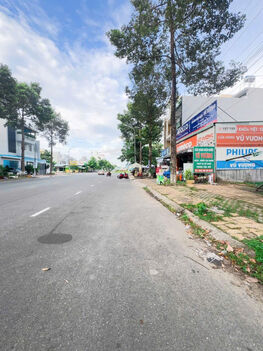 Còn lại 1 nền duy nhất mặt tiền Trần Văn Trà, Khu dân cư Hưng Phú, Cần Thơ