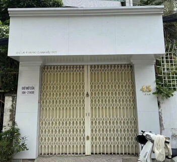 Bán nhà trệt lầu mặt tiền đường Lê Lai rất gần công viên Lưu Hữu Phước, Cần Thơ